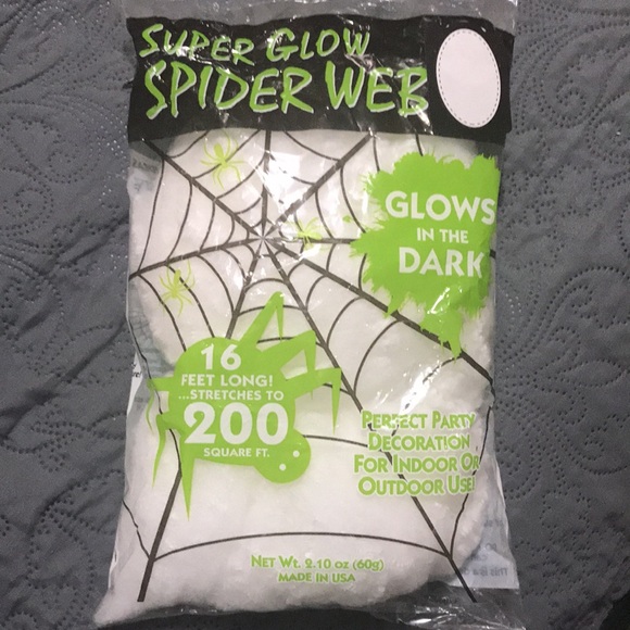 Glows In the Dark - Picture 2 of 8